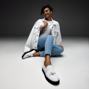Women’s slip-on canvas shoes